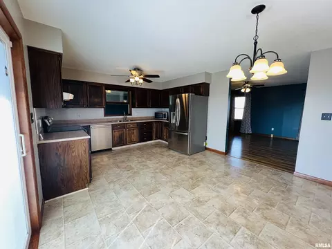2695 Douglass Rd, Eldorado, IL 62930 photo 25