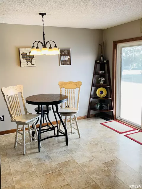 2695 Douglass Rd, Eldorado, IL 62930 photo 27