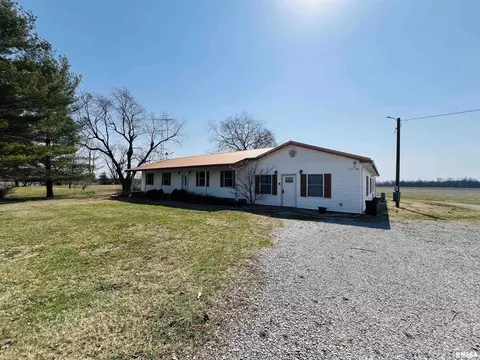 2695 Douglass Rd, Eldorado, IL 62930 photo 3