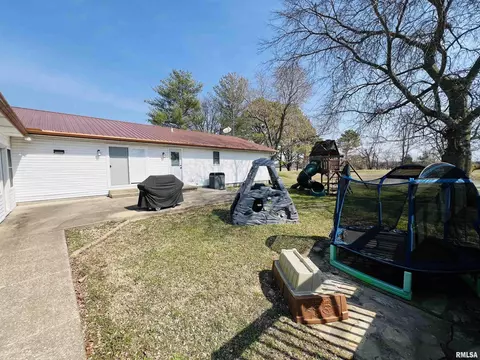2695 Douglass Rd, Eldorado, IL 62930 photo 16