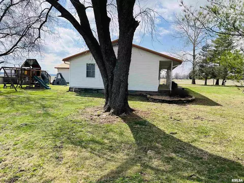 2695 Douglass Rd, Eldorado, IL 62930 photo 7