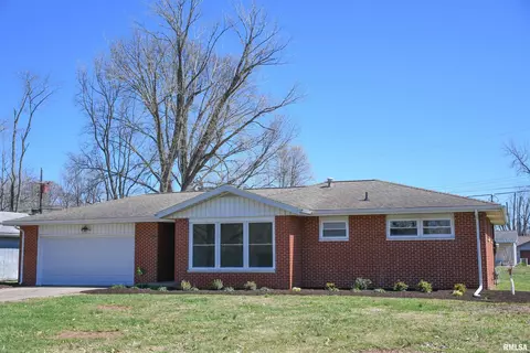 1006 Steven Ln, Murphysboro, IL 62966