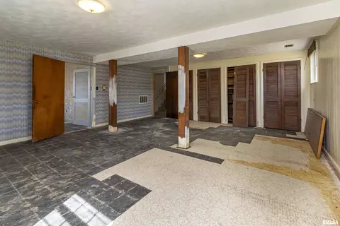 204 Lingale Ave, Marion, IL 62959 photo 27