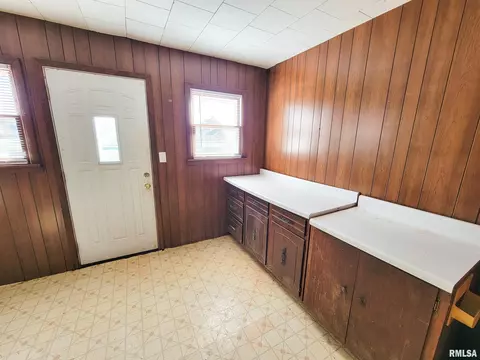 Other - 437 S Main St, Flora, IL 62839 photo 26 of 46