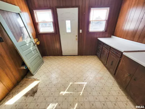 Other - 437 S Main St, Flora, IL 62839 photo 25 of 46