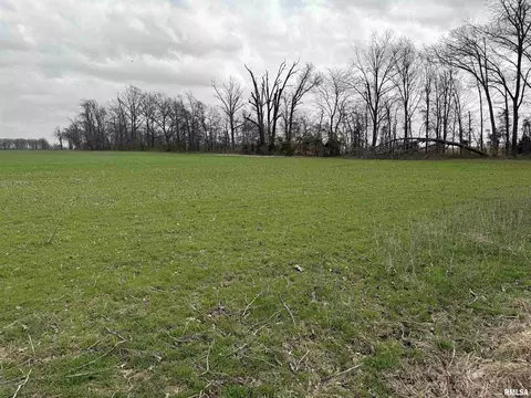 800 E County Rd, Mcleansboro, IL 62859