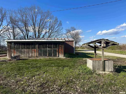 1219 Buchanan Rd, Iuka, IL 62849 photo 7