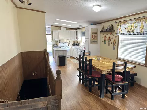 1219 Buchanan Rd, Iuka, IL 62849 photo 13