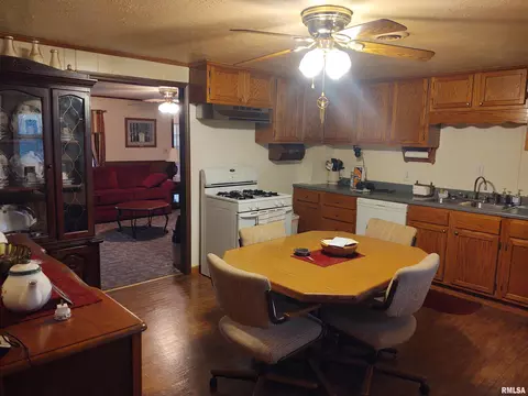 2315 Flatt Woods Rd, Simpson, IL 62985 photo 7