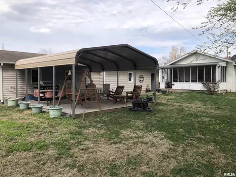 1207 E Reeves St, Marion, IL 62959 photo 16