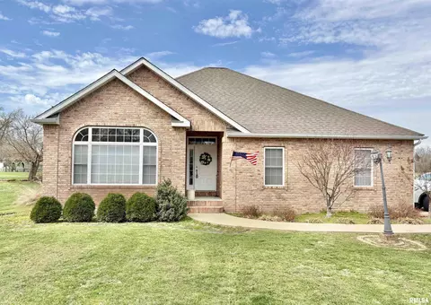 1409 Summer Dr, Herrin, IL 62948