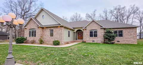 408 Margaret Dr, Herrin, IL 62948