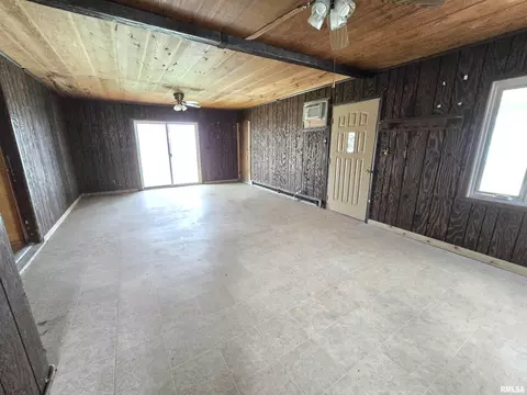 278 E Jackson St, Ashley, IL 62808 photo 8