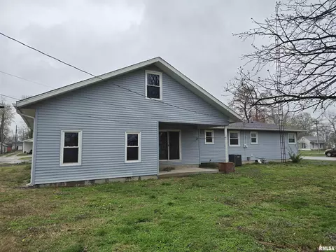 278 E Jackson St, Ashley, IL 62808 photo 2