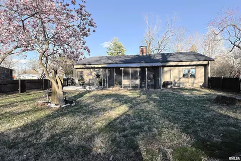 7 Phyllis Dr, Centralia, IL 62801 photo 28