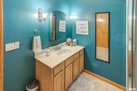 3448 Levee Rd, Centralia, IL 62801 photo 23