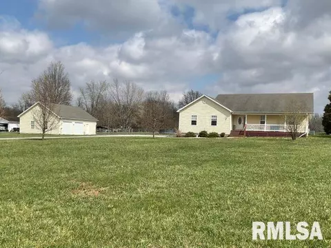 373 Pankey Rd, Carrier Mills, IL 62917