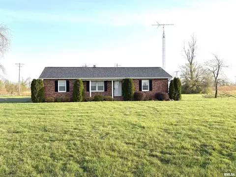 325 Two Mile Rd, Eldorado, IL 62930 photo 4