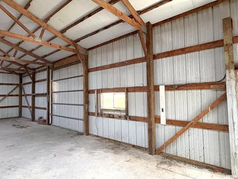 325 Two Mile Rd, Eldorado, IL 62930 photo 29