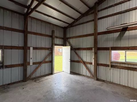 325 Two Mile Rd, Eldorado, IL 62930 photo 26