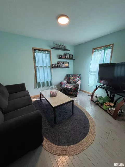 205 N Bentley St, Marion, IL 62959 photo 15