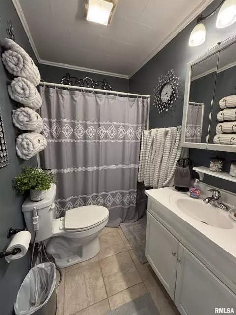 205 N Bentley St, Marion, IL 62959 photo 12
