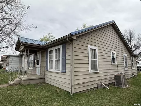 807 E 5th St, Metropolis, IL 62960 photo 3