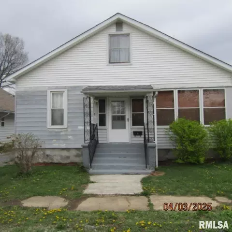 508 S 19th St, Herrin, IL 62948