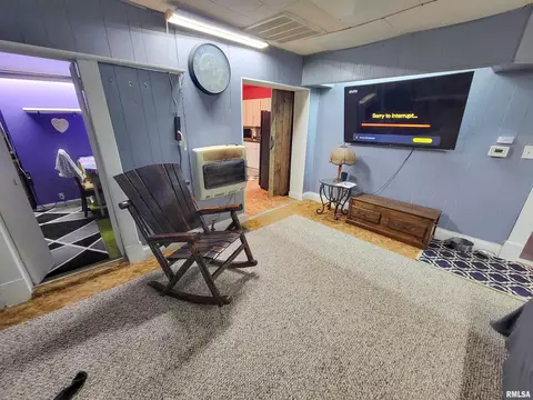 431 N Olive St, Flora, IL 62839 photo 25