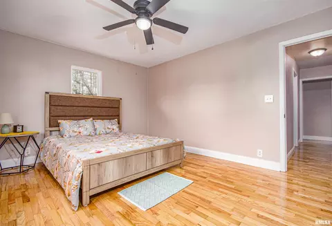 1108 N Main St, Dix, IL 62830 photo 6