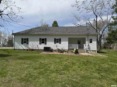 500 Parish St, Eldorado, IL 62930 photo 5