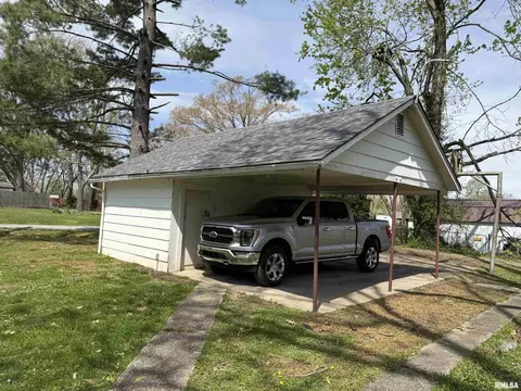 500 Parish St, Eldorado, IL 62930 photo 6