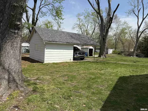 500 Parish St, Eldorado, IL 62930 photo 8