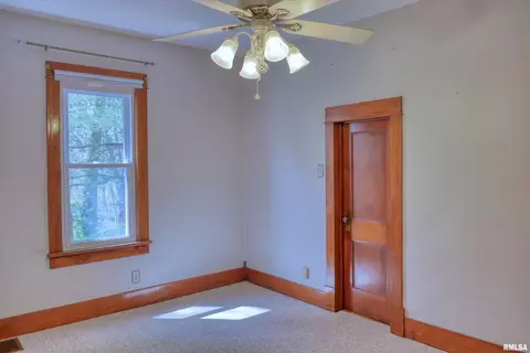 2230 Walnut St, Murphysboro, IL 62966 photo 20