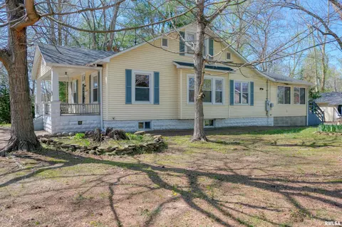 2230 Walnut St, Murphysboro, IL 62966 photo 3