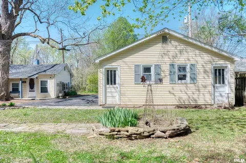 2230 Walnut St, Murphysboro, IL 62966 photo 5