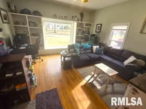 2012 Richview Rd, Mount Vernon, IL 62864 photo 2