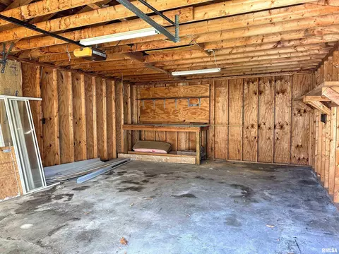 403 S State St, Christopher, IL 62822 photo 49