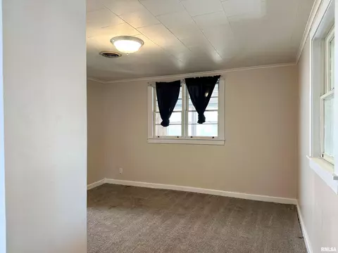 403 S State St, Christopher, IL 62822 photo 24