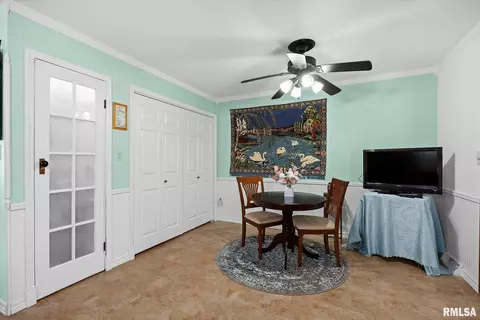 312 Circle Dr, Salem, IL 62881 photo 11