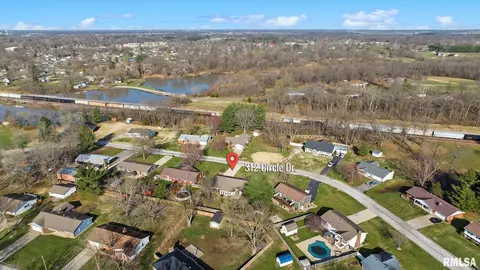 312 Circle Dr, Salem, IL 62881 photo 38