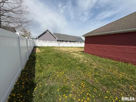 1108 Folgers St, Marion, IL 62959 photo 31
