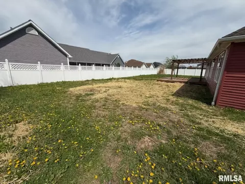 1108 Folgers St, Marion, IL 62959 photo 32