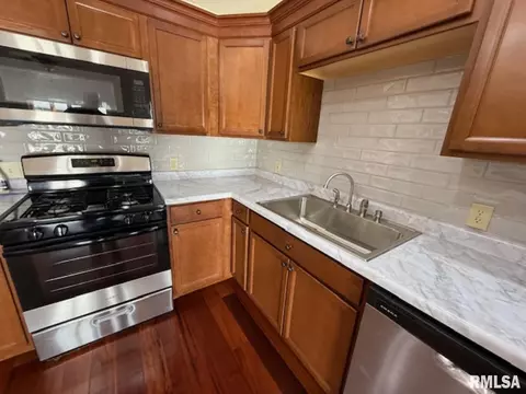 1108 Folgers St, Marion, IL 62959 photo 15