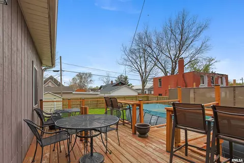 302 W Sylvester St, Christopher, IL 62822 photo 26