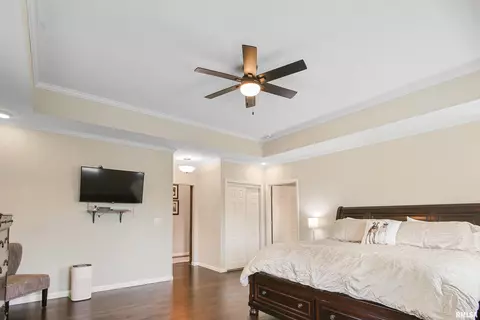 302 W Sylvester St, Christopher, IL 62822 photo 16