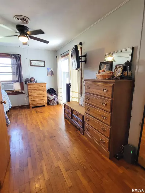 1122 Rider St, Flora, IL 62839 photo 20