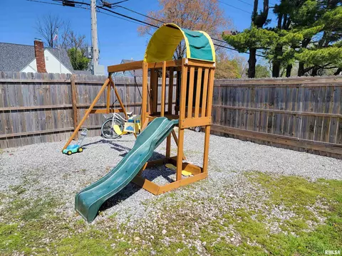 1122 Rider St, Flora, IL 62839 photo 31