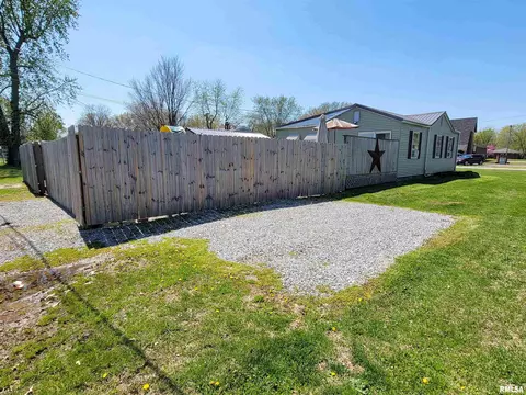 1122 Rider St, Flora, IL 62839 photo 64