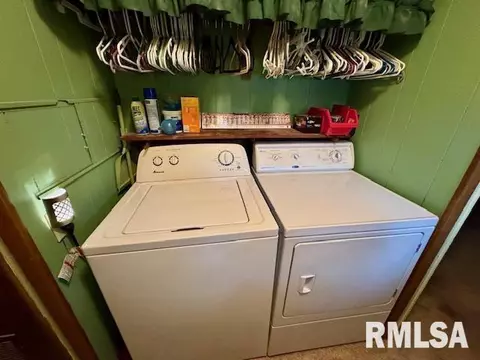 1305 S Maple St, Centralia, IL 62801 photo 11